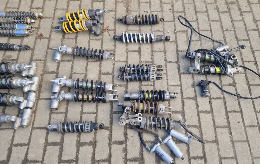 Suzuki amortyzator tył GSXR 1000 K7 SV650 SRAD 600 750 DR 600 750 GS
