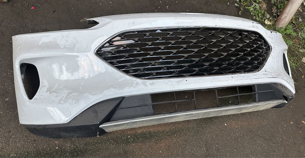 Бампер передній ford escape mk4 під відновлення