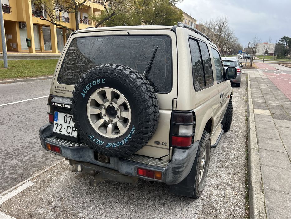 MITSUBISHI Pajero 2.5 glx