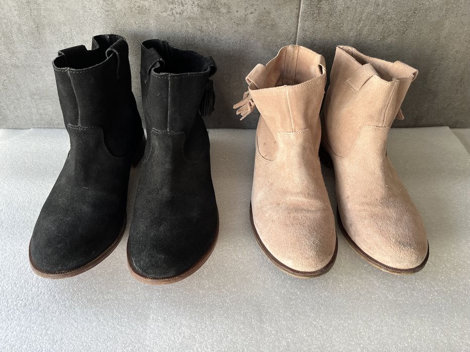 Botins em camurça - tamanhos 38 e 39