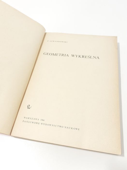 Geometria wykreślna Książka 1966r