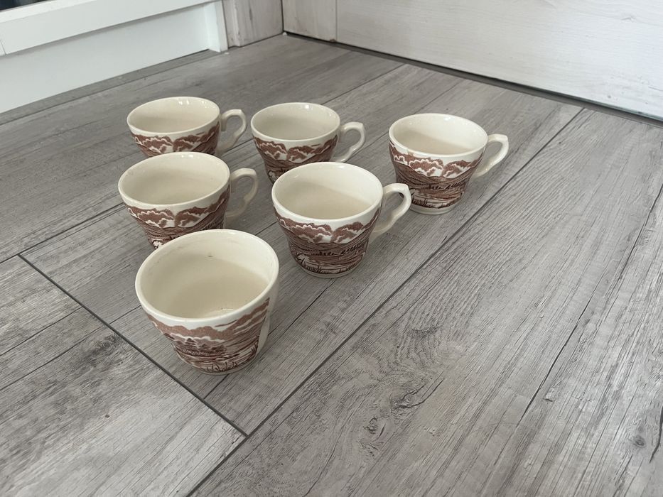 Eit ltd england filiżanki stare PRL