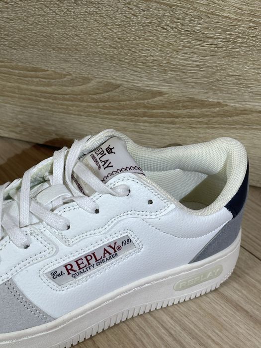 buty replay