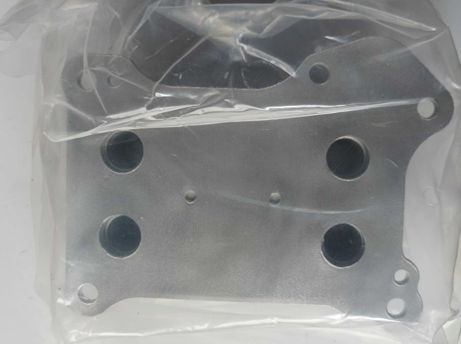 Vendo radiador de óleo para Opel Astra caravan 1.3 novo