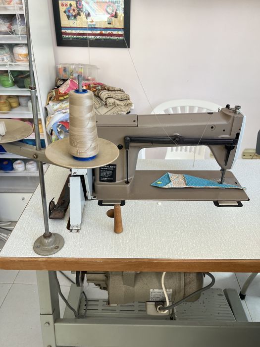 Maquina de costura semi industrial