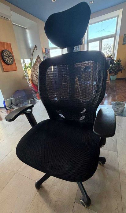 Крісло Accent з підголовником