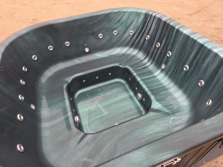 Balia bania jacuzzi mobilne na przyczepce,