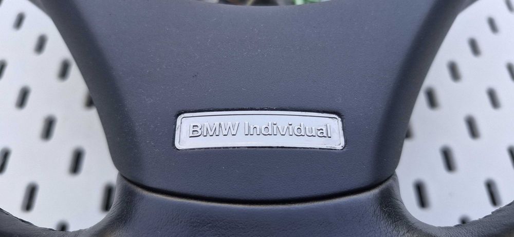 Kierownica indyvidual BMW E90 E91 E92 E93 E81 E82 E87 E88