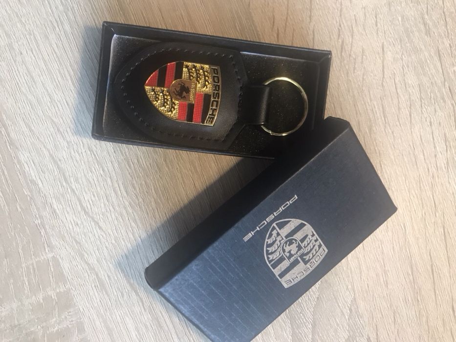 Brelok Porsche znaczek znak
