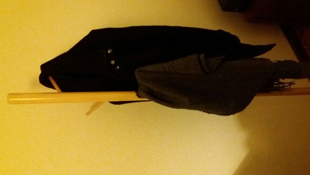 Bengaleiro em madeira