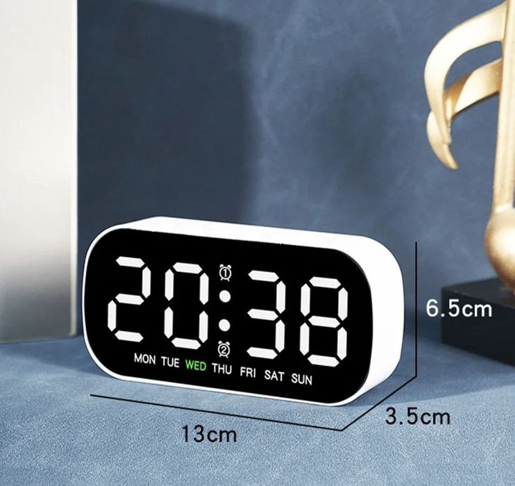 Настольные электронные LED часы