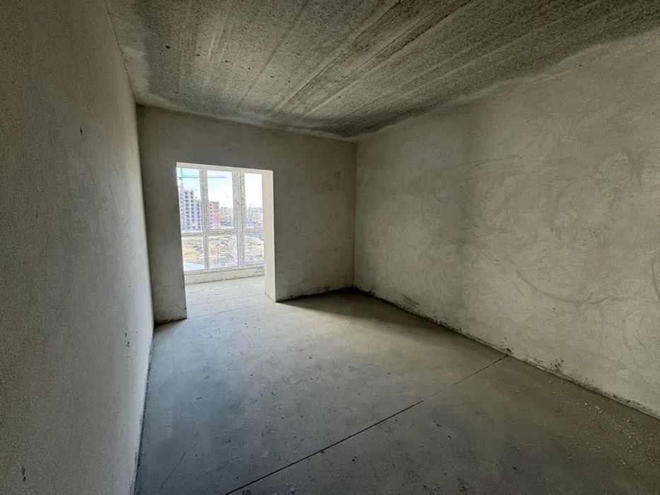 Продаж двосторонньої квартири, розтермінування