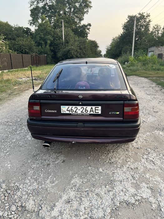 Продам опель вектра А 1.8