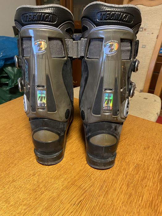 Buty narciarskie Technika roz.287mm