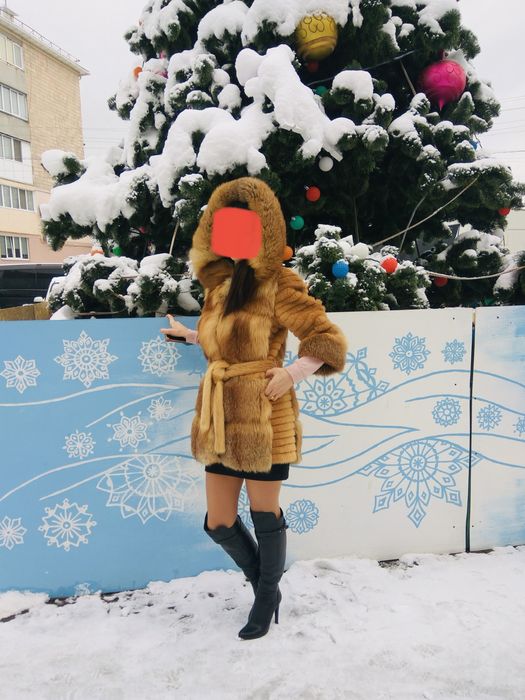 Шуба лисиця, перчатки у подарунок