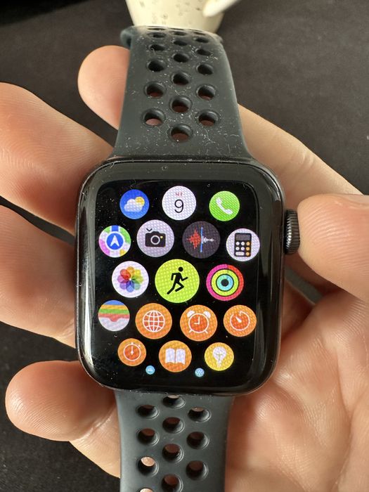 APPLE  watch SE 40mm