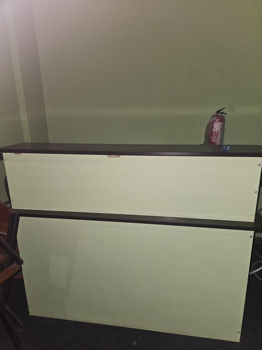 Продам стійку адміністратора