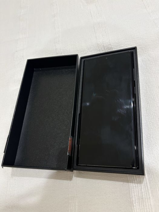 Samsung Galaxy S22 Ultra 512Gb/12Gb