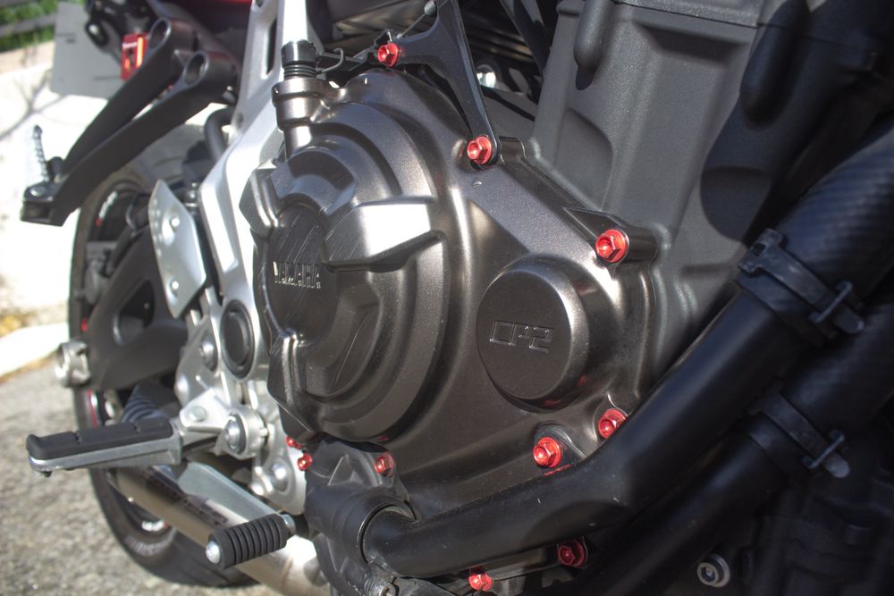 Yamaha mt07 55kw vermelha