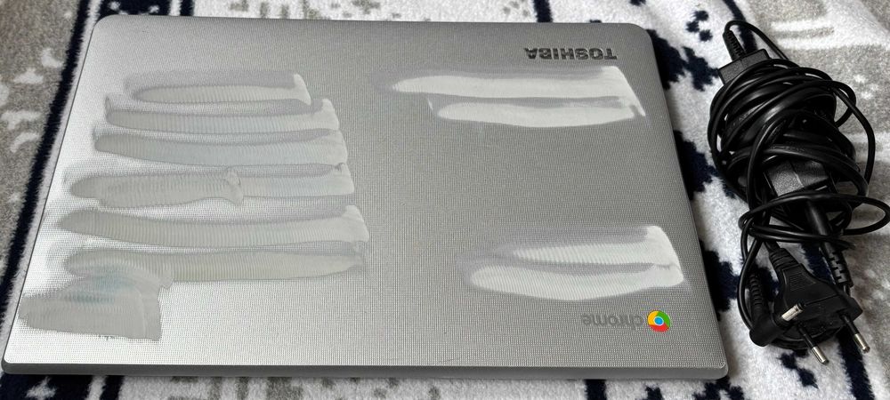 Laptop Toshiba Chromebook CB30-B-103 SkullCandy + Ładowarka Toshiba