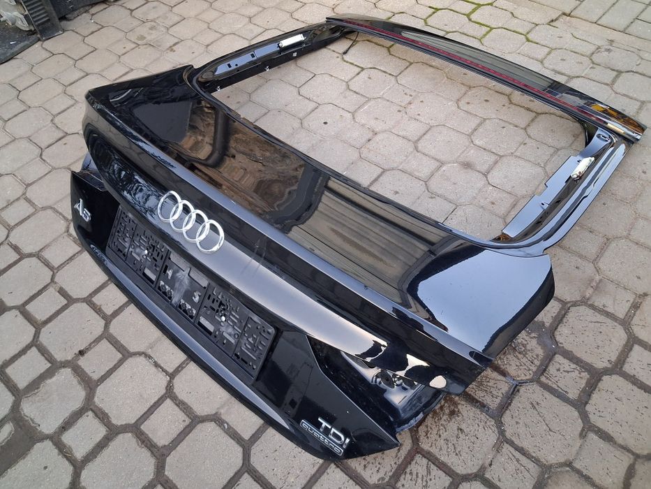 Audi A5 SPORTBACK klapa Tyl  Czarna