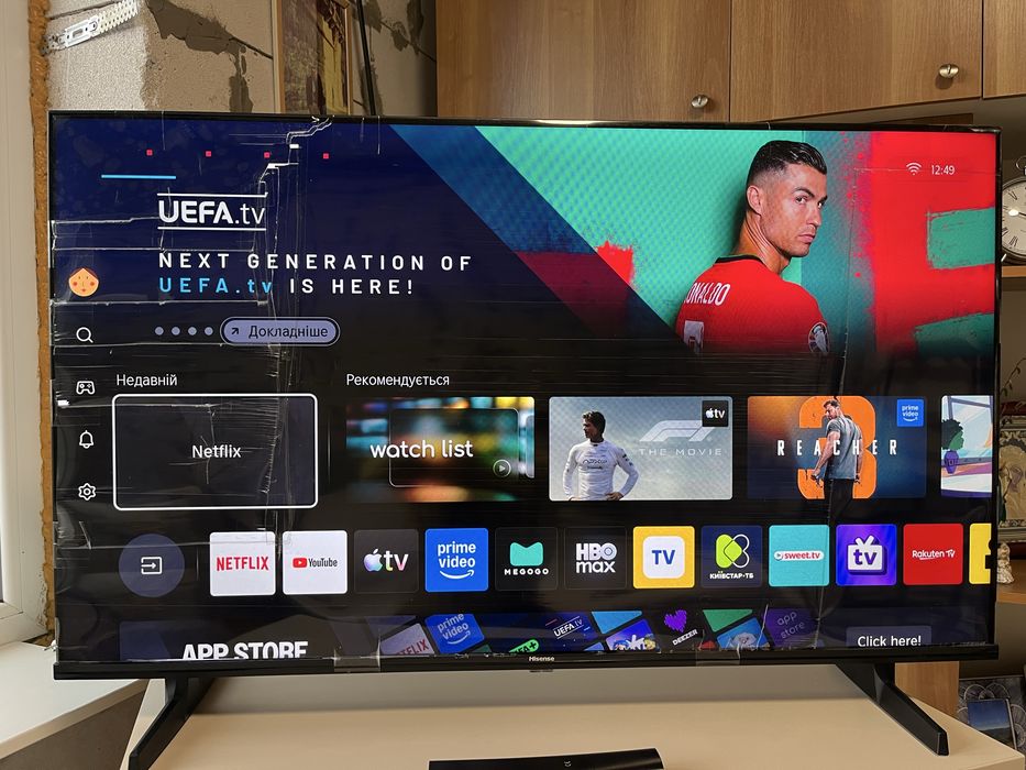 Новий телевізор Hisense 43”