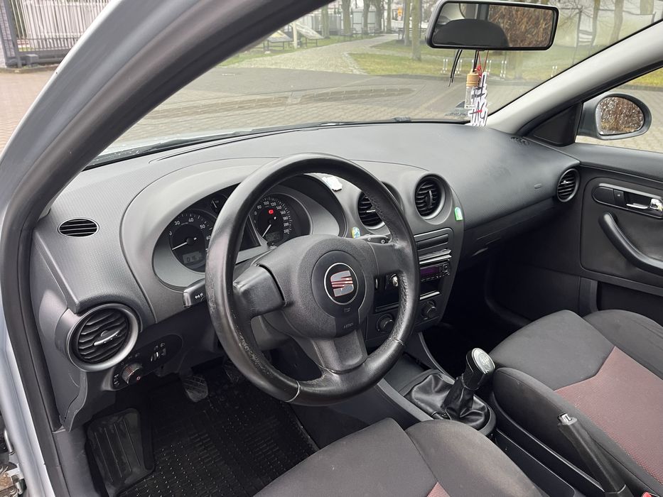 Seat Ibiza 1.4 MPI 5D 85 KM 2007 rok klima salon PL