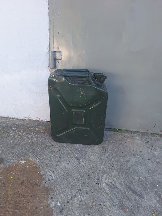 Kanister 20 litrów