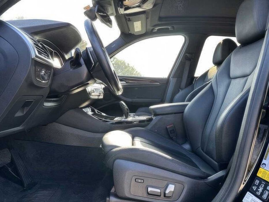 BMW X3 xDrive30i      2020