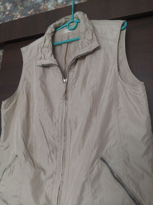 Kamizelka damska r 54 pachy 132