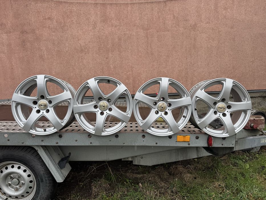 Диски 5.114,3. R16.  7J