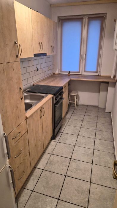 kawalerka Bydgoszcz Bielawy 28m2 osobna kuchnia, pokój, łazienka, korytarz