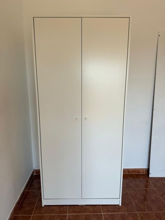 Quarto para arrendar no centro de  Amora sexal