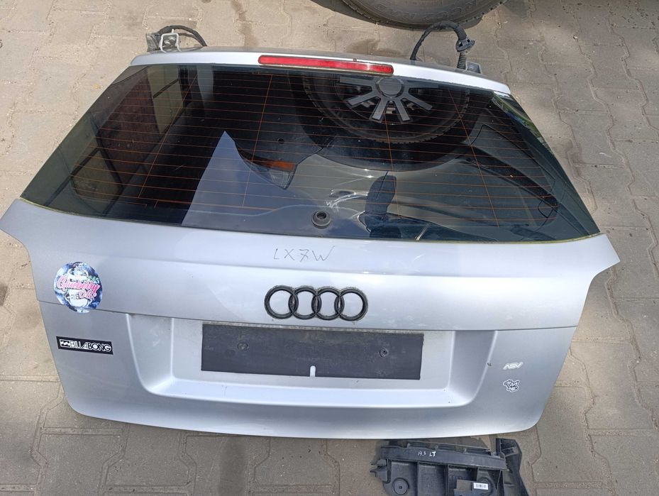 Klapa bagażnika tylna AUDI A3 8P LIFT 08-12 3D LX7W