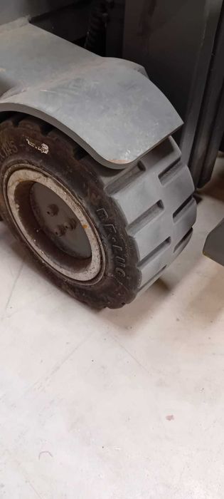 Wózek widłowy Promag Premium Track 24V 15AC