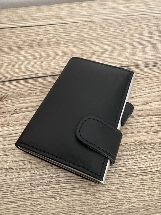 Oryginalne etui  na karty  kredytowe VW GTI RFID 5HV087403