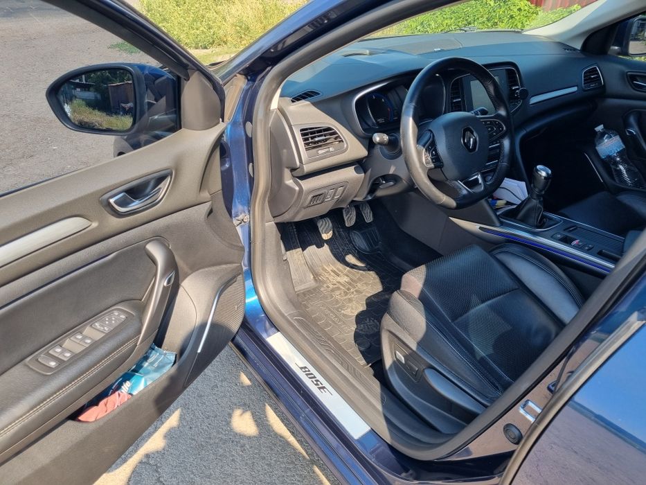 Renault Megane 2016 VIN VF1RFB00956600150 фото оголошення 5 з 8