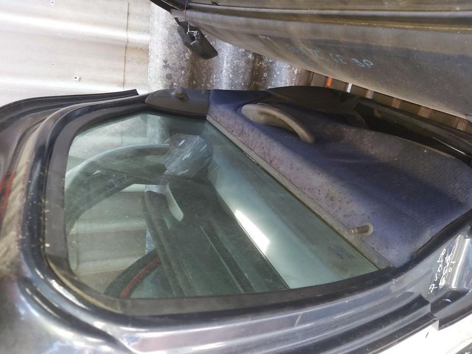 Porta Frente Esquerda Fiat Punto 2001 Completa