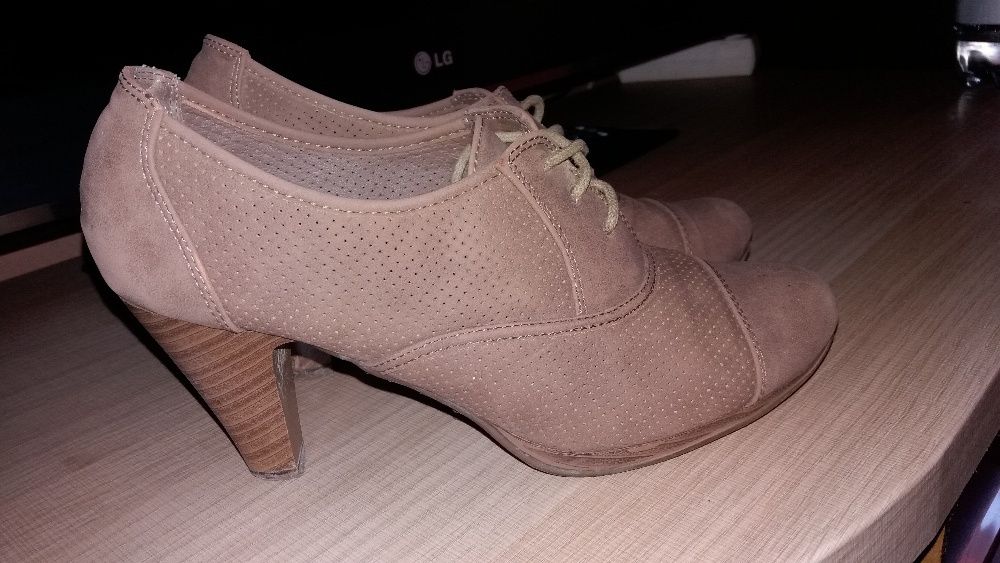Sprzedam buty nr 39