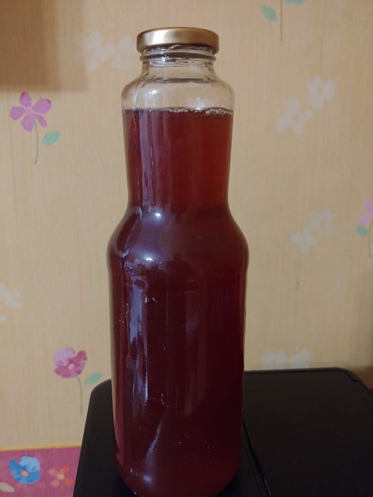 sok z żółtych śliwek