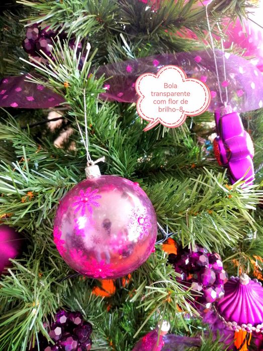 Decoração de árvore de natal moderna