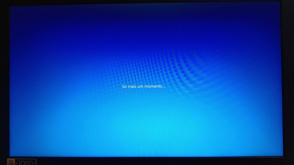 Portátil ACER Aspire F 15 em excelente estado (Windows 10)