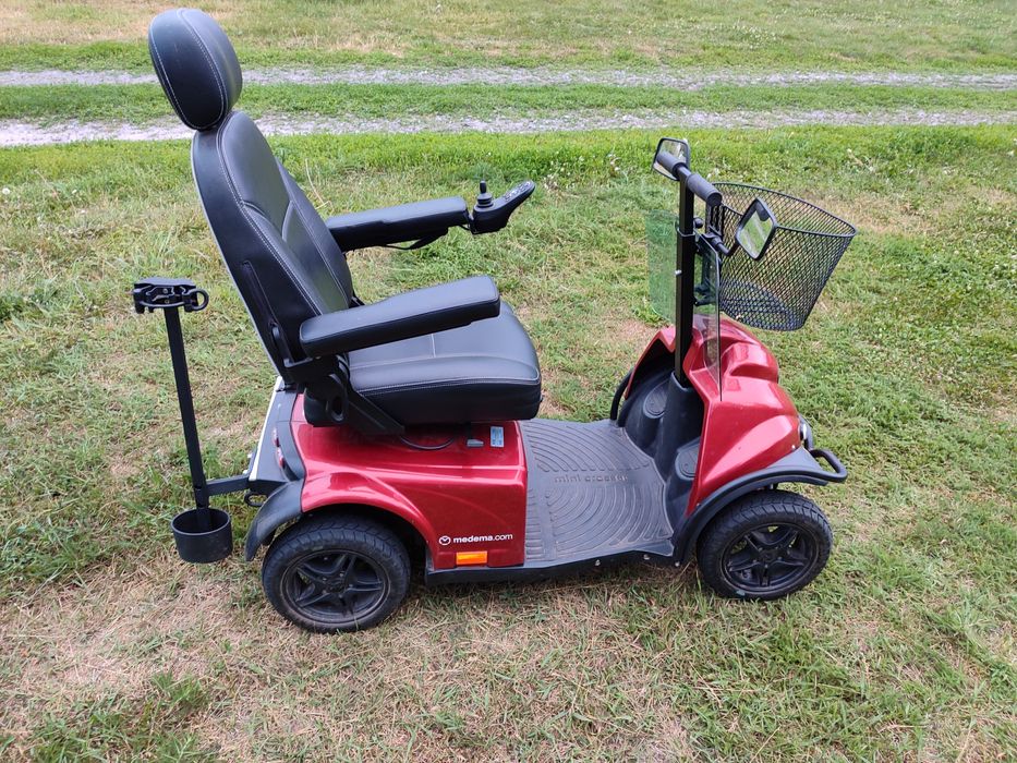 скутер для лиц с ограниченной мобильностью Mini Crosser X-Joy