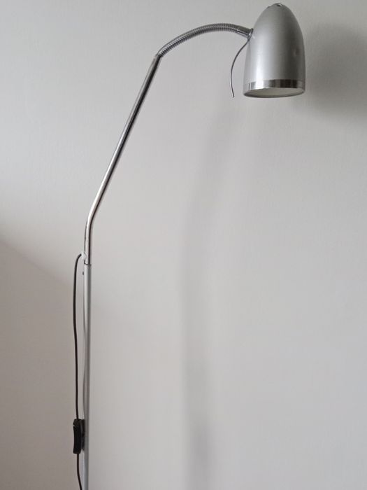 Lampa podłogowa szara/srebrna K-MT-201 KAJTEK