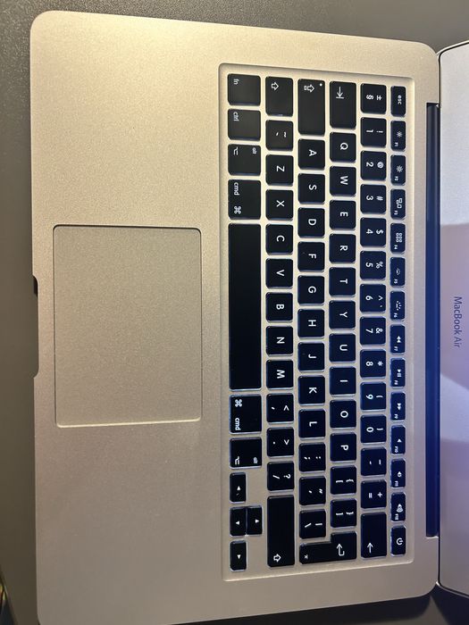 MacBook Air 13 dobry stan, gotowy do pracy