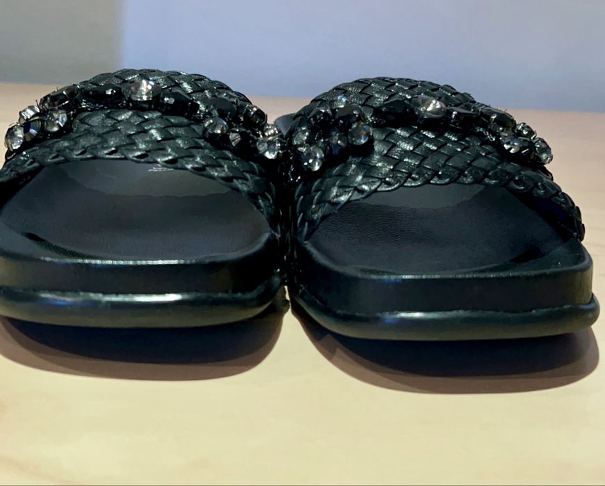 Chinelos Rock Away em preto