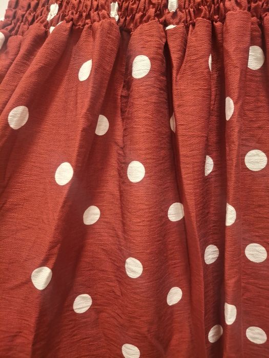 Vestido vermelho Bolinhas