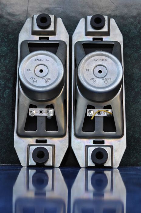 7 телевізійних динаміків одним лотом.