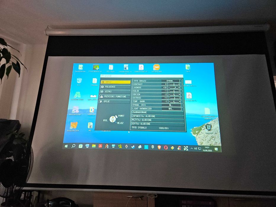 Panasonic projektor PT-AX200E używany