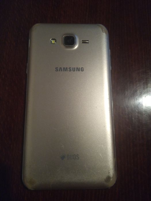 Samsung galaxy j7